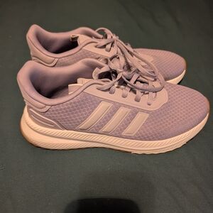 Adidas Women's Light Purple Sneakers